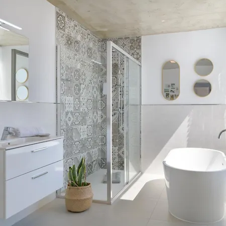 לינה וארוחת בוקר Bene Lanzarote