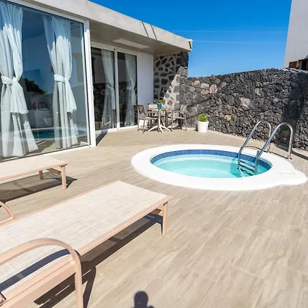 Bene Lanzarote לינה וארוחת בוקר La Asomada (Lanzarote)