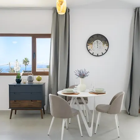 Bene Lanzarote לינה וארוחת בוקר La Asomada (Lanzarote)
