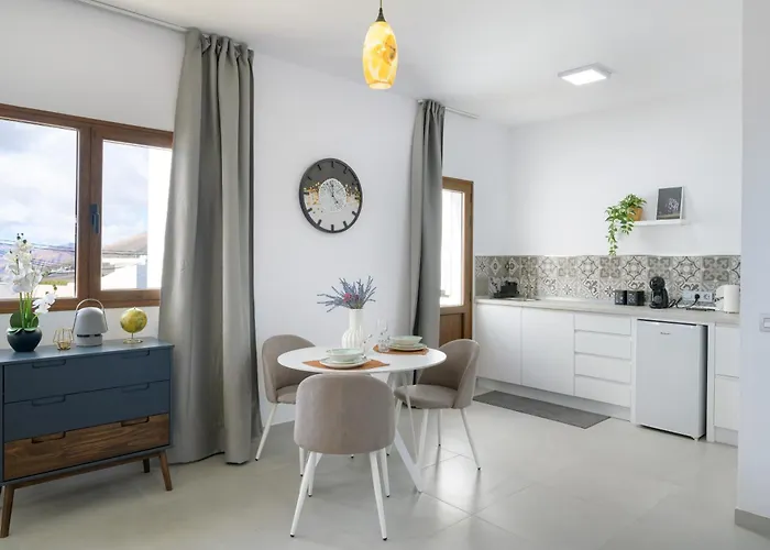 Bene Lanzarote לינה וארוחת בוקר La Asomada (Lanzarote)