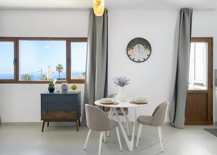 Bene Lanzarote לינה וארוחת בוקר La Asomada (Lanzarote)